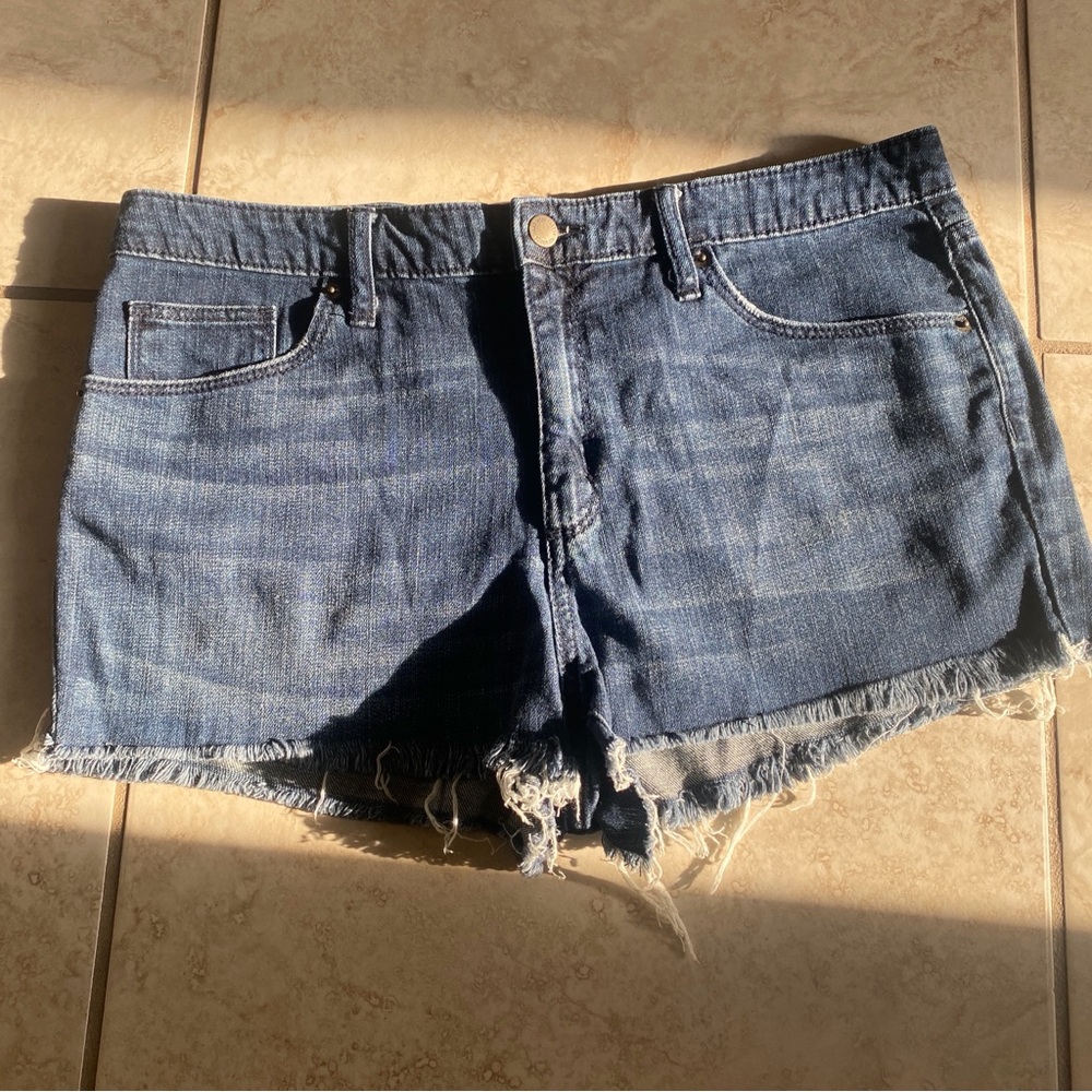 Universal Thread Blue Jean Shorts with Frayed Hem